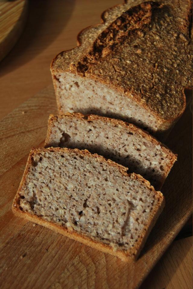 Przepis na chleb bezglutenowy z białej kaszy gryczanej