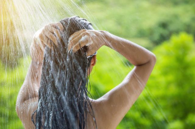 5 nieświadomych błędów, które popełniasz podczas mycia włosów
