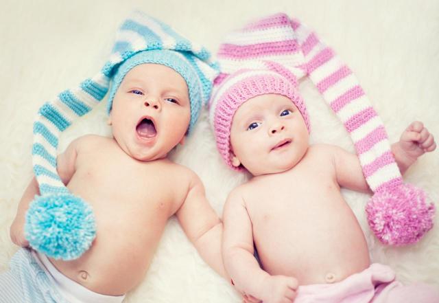 6 problemów, które napotykasz przy wychowywaniu bliźniaków