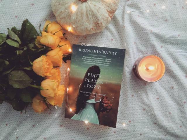 Piąty płatek róży