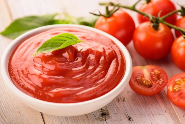 Czy warto jeść pomidory? Poznaj 5 właściwości zdrowotnych