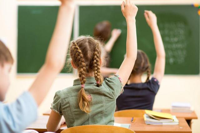 6 niebezpieczeństw, które kryją się w szkole - czy chronisz swoje dziecko?