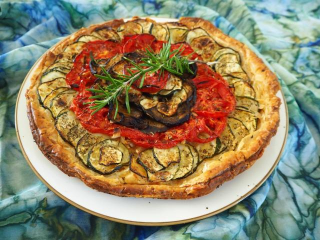 Tarta tian z konfitowanymi warzywami