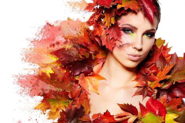 Jakich składników potrzebują Twoje włosy jesienią?
